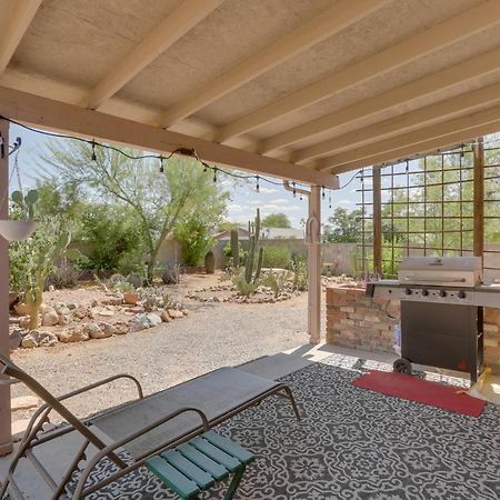 Pet-Friendly Tucson Home With Gas Grill And Fire Pit! Exterior photo