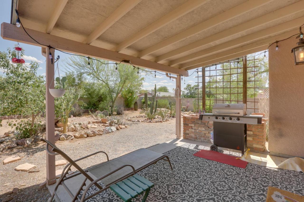 Pet-Friendly Tucson Home With Gas Grill And Fire Pit! Exterior photo